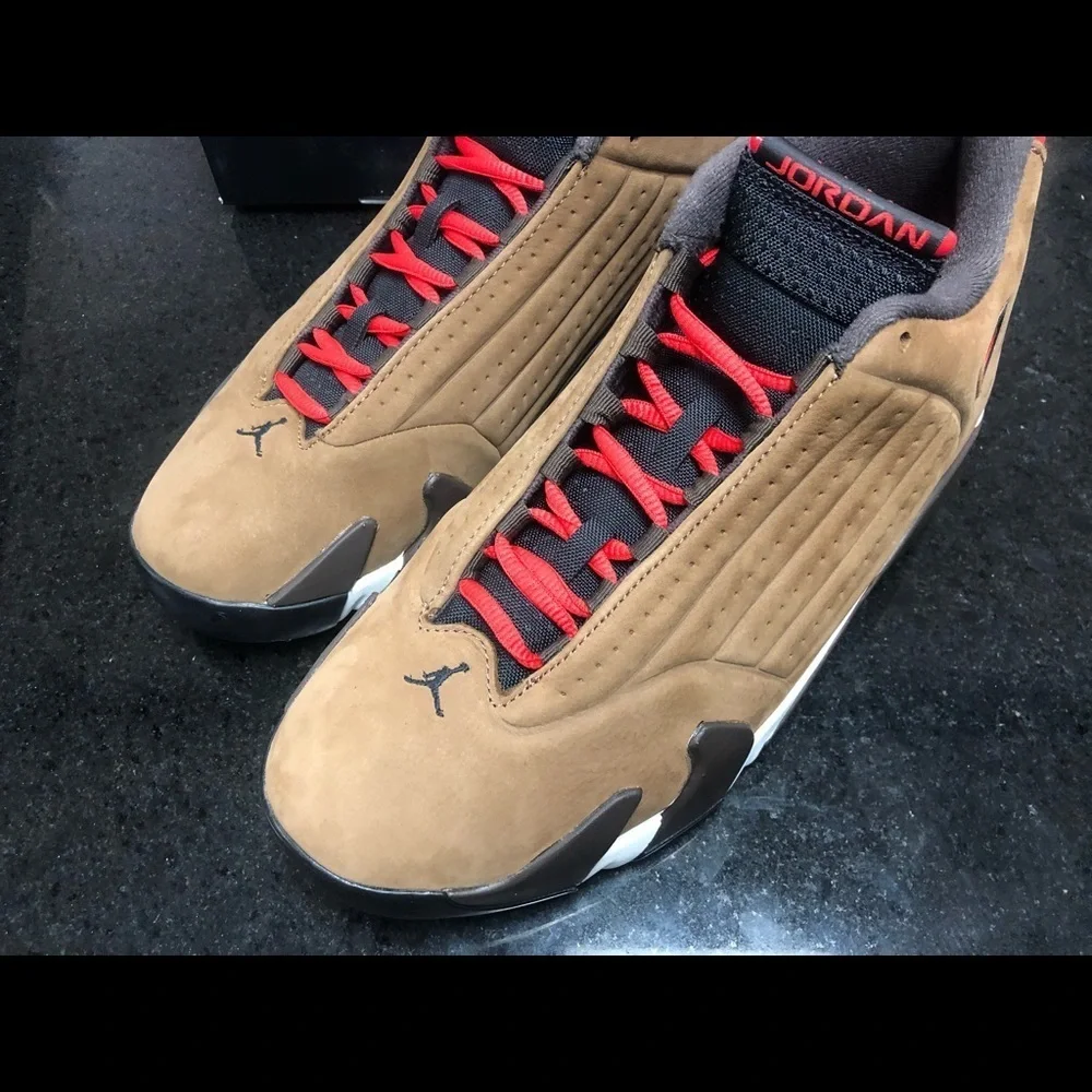Sz 7.5 Air Jordan 14 Retro SE 